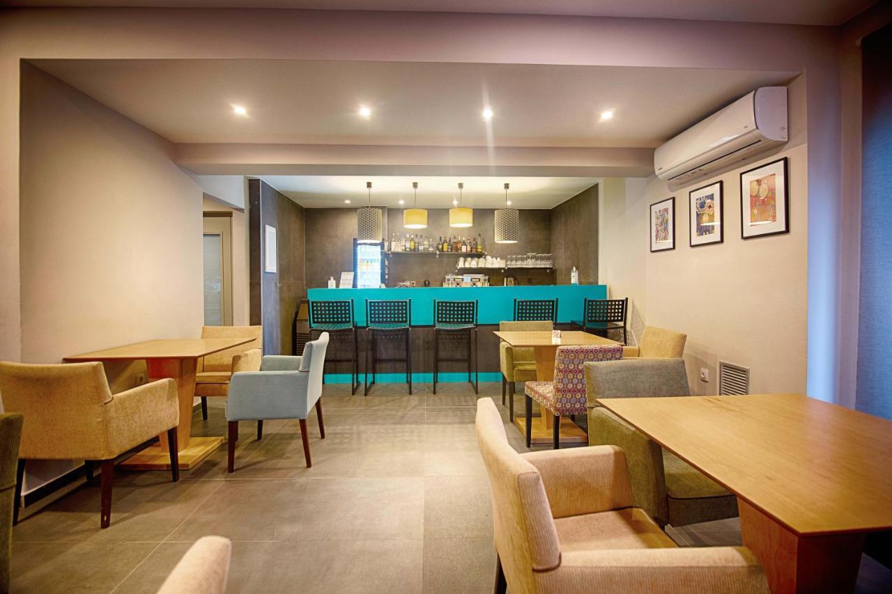 Falireon Hotel アテネ エクステリア 写真